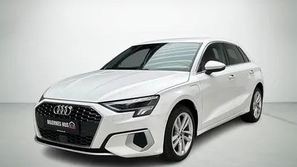 Hvid Brugt 2021 Audi A3 Sportback e-tron Prestige Hatchback | 209.980 kr. (God pris)