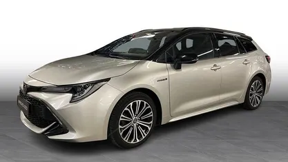 Precious silver/night sky bl. Brugt 2021 Toyota Corolla Design Stationcar | 189.900 kr. (God pris)