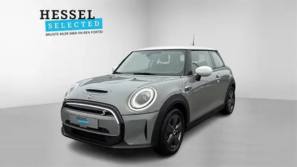 Brugt Mini Cooper Essential 135 kW (184 HK) 2021 Grå Hatchback