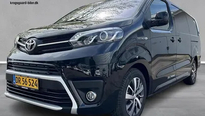 Sortmetal Brugt 2023 Toyota Proace Comfort MPV | 249.900 kr.