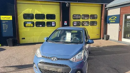 Brugt Hyundai i10 GO! 66 HK (48 kW) 2016 Blå Hatchback