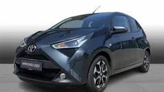 Koks grå Brugt 2021 Toyota Aygo x-press Hatchback | 124.900 kr. (Fair pris)