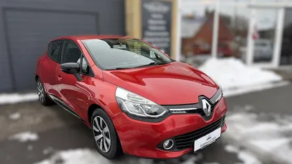 Brugt Renault Clio IV Expression 90 HK (66 kW) 2013 Rødmetal Hatchback