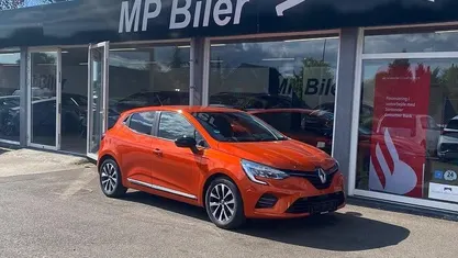 Orangemetal Brugt 2020 Renault Clio V Zen Hatchback | 89.700 kr. (Fair pris)