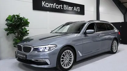 Sølvmetal Brugt 2017 BMW 520 Luxury Line Stationcar | 224.900 kr. (Super pris)