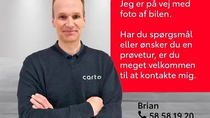 089 platinum white pearl Brugt 2022 Toyota Yaris Hybrid Elegant Hatchback | 209.900 kr. (Fair pris)