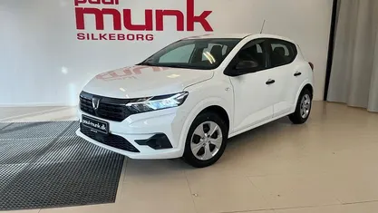 Hvid Brugt 2022 Dacia Sandero Essentiel Hatchback | 109.900 kr. (Fair pris)
