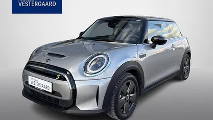 Brugt Mini Cooper SE Essential 135 kW (184 HK) 2023 Sølv Hatchback