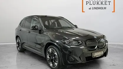 Carbonsortmetal Brugt 2023 BMW iX3 M Sport SUV | 419.900 kr. (Fair pris)