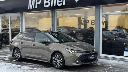 Brugt Toyota Corolla Design 122 HK (89 kW) 2021 Brunmetal Stationcar