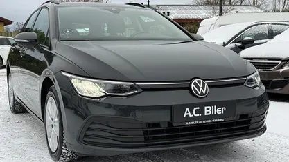 Brugt VW Golf VIII Life 130 HK (95 kW) 2022 Grå Stationcar