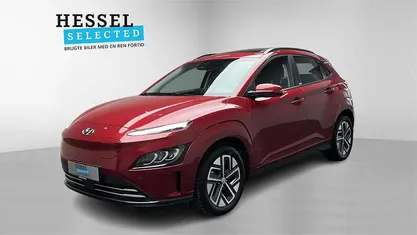 Rødmetal Brugt 2021 Hyundai Kona Essential SUV | 159.900 kr. (Fair pris)