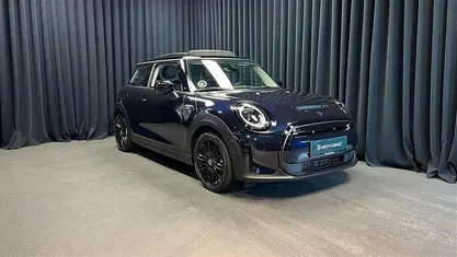 Enigmatic black Brugt 2022 Mini Cooper SE Hatchback | 174.900 kr. (Fair pris)