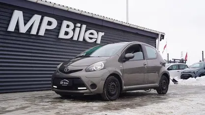 Brugt Toyota Aygo T2 68 HK (50 kW) 2013 Hatchback