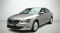 Champagnemetal Brugt 2018 Skoda Superb Style Hatchback | 184.980 kr. (Fair pris)