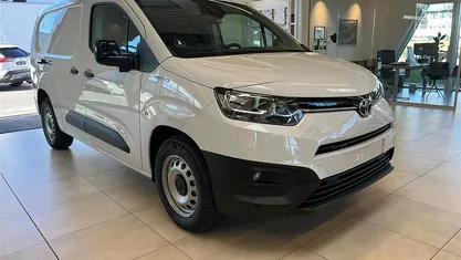 Brugt 2024 Toyota Proace City City MPV | 184.900 kr.