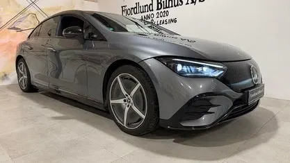 Koksmetal Brugt 2023 Mercedes EQE300 AMG line Sedan | 4.495 kr.