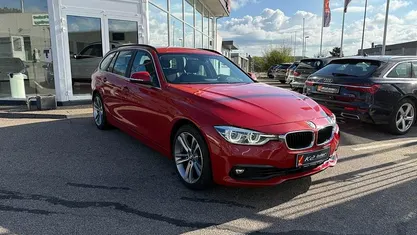 Rødmetal Brugt 2019 BMW 320 Advantage Stationcar | 219.800 kr. (Super pris)