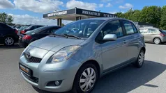 Sølv Brugt 2011 Toyota Yaris T2 Hatchback | 22.900 kr. (Super pris)