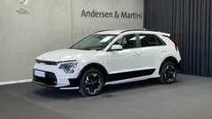 Snowwhitepearl Ny 2024 Kia e-Niro 2 SUV | 299.900 kr. (Fair pris)