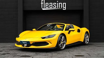 Brugt Ferrari 296 830 HK (610 kW) 2024 Gul Cabriolet