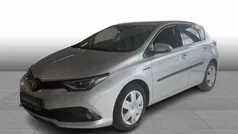 1f7 ultra silver Brugt 2018 Toyota Auris Hybrid H2 Hatchback | 144.900 kr. (Fair pris)