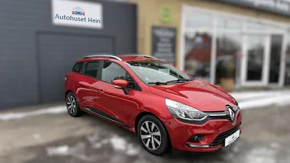 Rød Brugt 2017 Renault Clio GrandTour Zen Stationcar | 69.800 kr. (Fair pris)