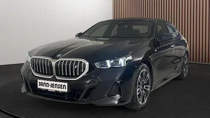Sortmetal Brugt 2024 BMW i5 M Sport Sedan | 479.900 kr. (Super pris)