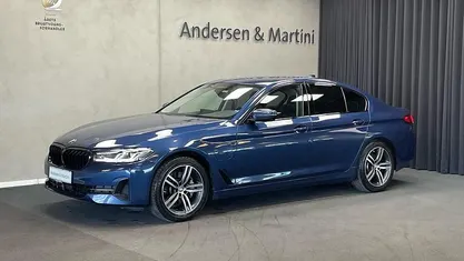Brugt BMW 530e Sport Line 293 HK (215 kW) 2021 Blaametalphytonic Sedan