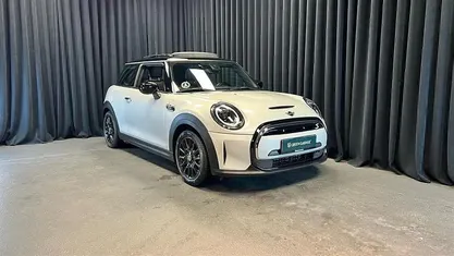 White silver Brugt 2022 Mini Cooper SE Hatchback | 164.900 kr. (Fair pris)