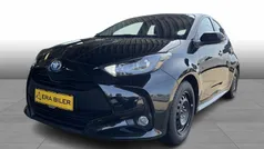 Brugt 2023 Toyota Yaris Hybrid Active Hatchback | 134.900 kr.