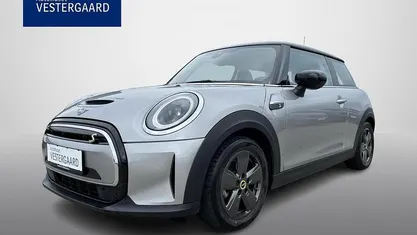 Sølv Brugt 2023 Mini Cooper SE Essential Hatchback | 134.500 kr. (God pris)