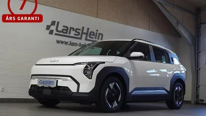 Hvid Ny 2025 Kia EV3 SUV | 236.800 kr. (God pris)