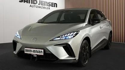 Brugt MG MG4 EV 125 kW (170 HK) 2023 Sølvmetal Hatchback