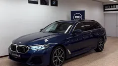 Blåmetal Brugt 2022 BMW 530 M Sport Stationcar | 329.900 kr. (Fair pris)