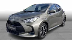 Oxide bronze Brugt 2024 Toyota Yaris Hybrid Style Hatchback | 229.900 kr. (Fair pris)