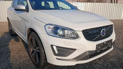 Hvid Brugt 2017 Volvo XC60 R-Design SUV | 219.900 kr. (Super pris)