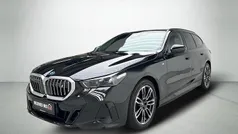 Sortmetal Brugt 2025 BMW i5 M Sport Sedan | 554.900 kr. (Super pris)