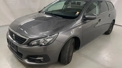 Brugt Peugeot 308 Active 130 HK (95 kW) 2015 Stationcar
