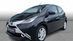 Brugt 2016 Toyota Aygo x-sky Hatchback | 69.900 kr. (Lidt for dyr)