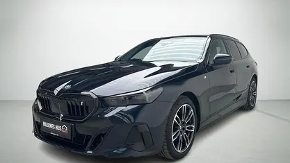 Sortmetal Brugt 2025 BMW i5 M Sport Sedan | 514.900 kr. (God pris)