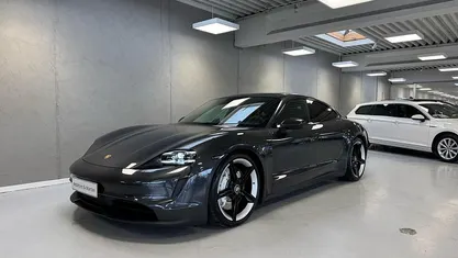 Brugt Porsche Taycan 4S Performance Package 360 kW (490 HK) 2021 Sedan