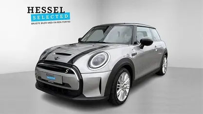 Brugt Mini Cooper 135 kW (184 HK) 2023 Melting silver Hatchback