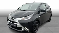Sortmetal Brugt 2016 Toyota Aygo X-Black Hatchback | 64.900 kr. (Fair pris)