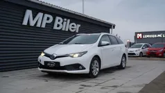 Toyota Auris Hybrid