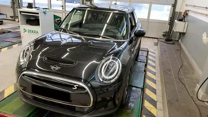 Brugt Mini Cooper SE Essential 135 kW (184 HK) 2023 Hatchback