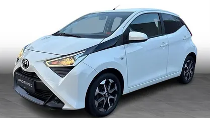 068 white Brugt 2020 Toyota Aygo Hatchback | 84.900 kr. (Fair pris)