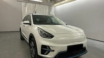 Hvidmetal Brugt 2022 Kia e-Niro Spirit SUV | 184.800 kr. (God pris)