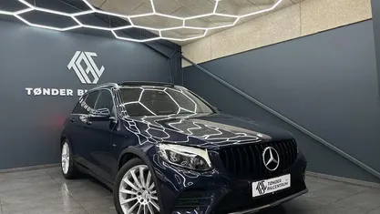 Blåmetal Brugt 2015 Mercedes GLC250 AMG line SUV | 344.500 kr.