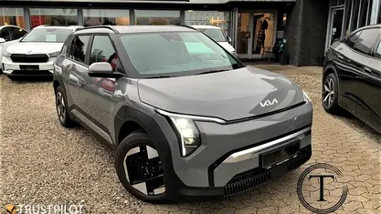 Brugt 2025 Kia EV3 SUV | 289.800 kr. (God pris)